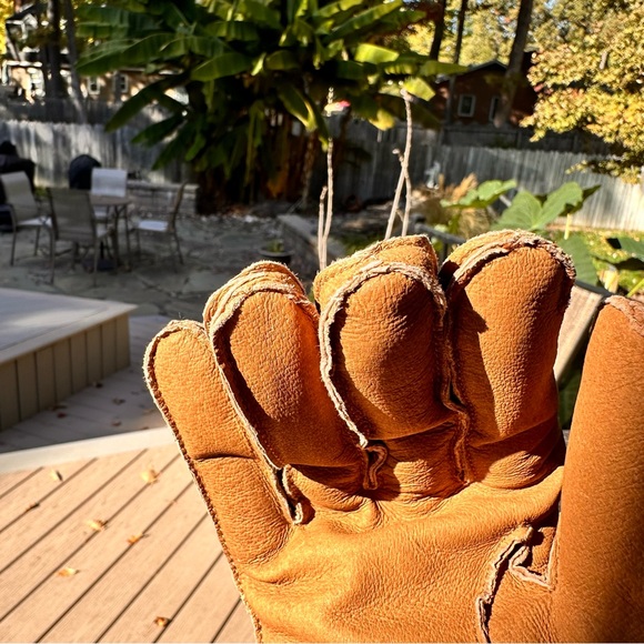 Fownes Brown Suede Gloves with Knitted Cuffs NWT - Picture 8 of 16